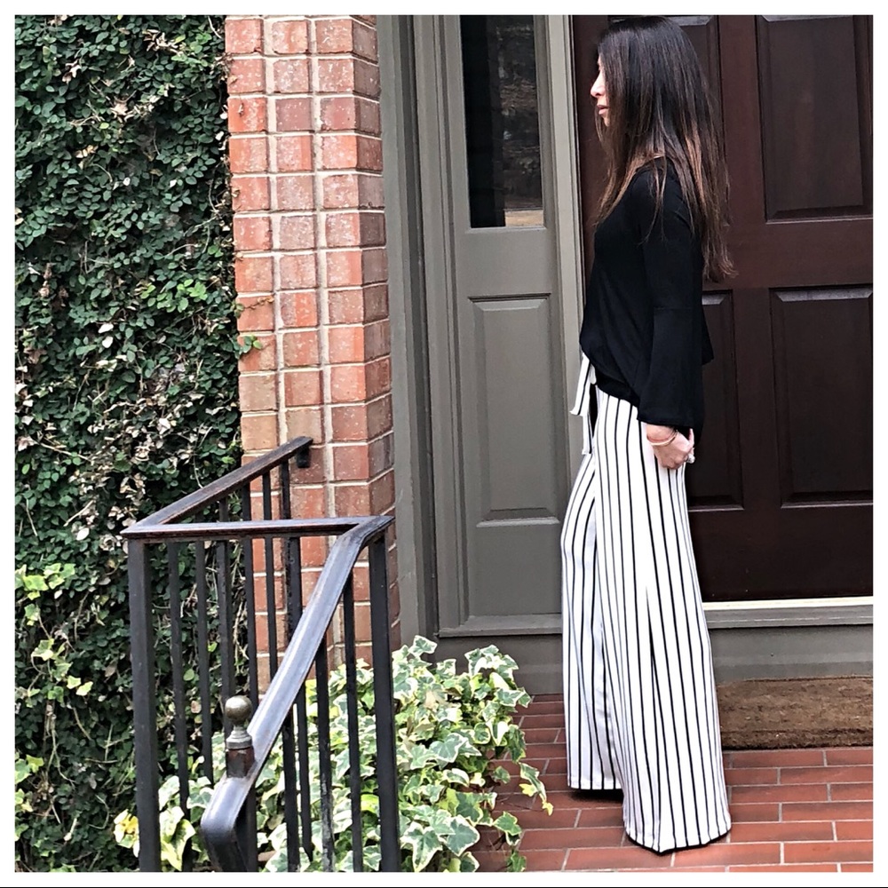✨LAST ONE✨ striped palazzo belted pants - Picture 3 of 8